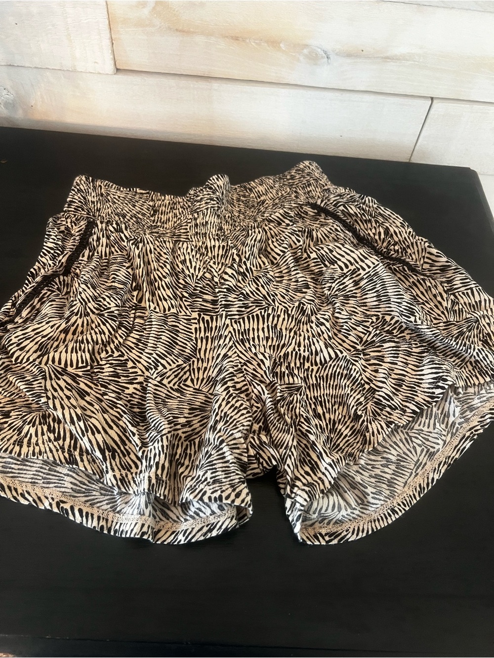 High-Waist Black & Cream Printed Ruffle Shorts